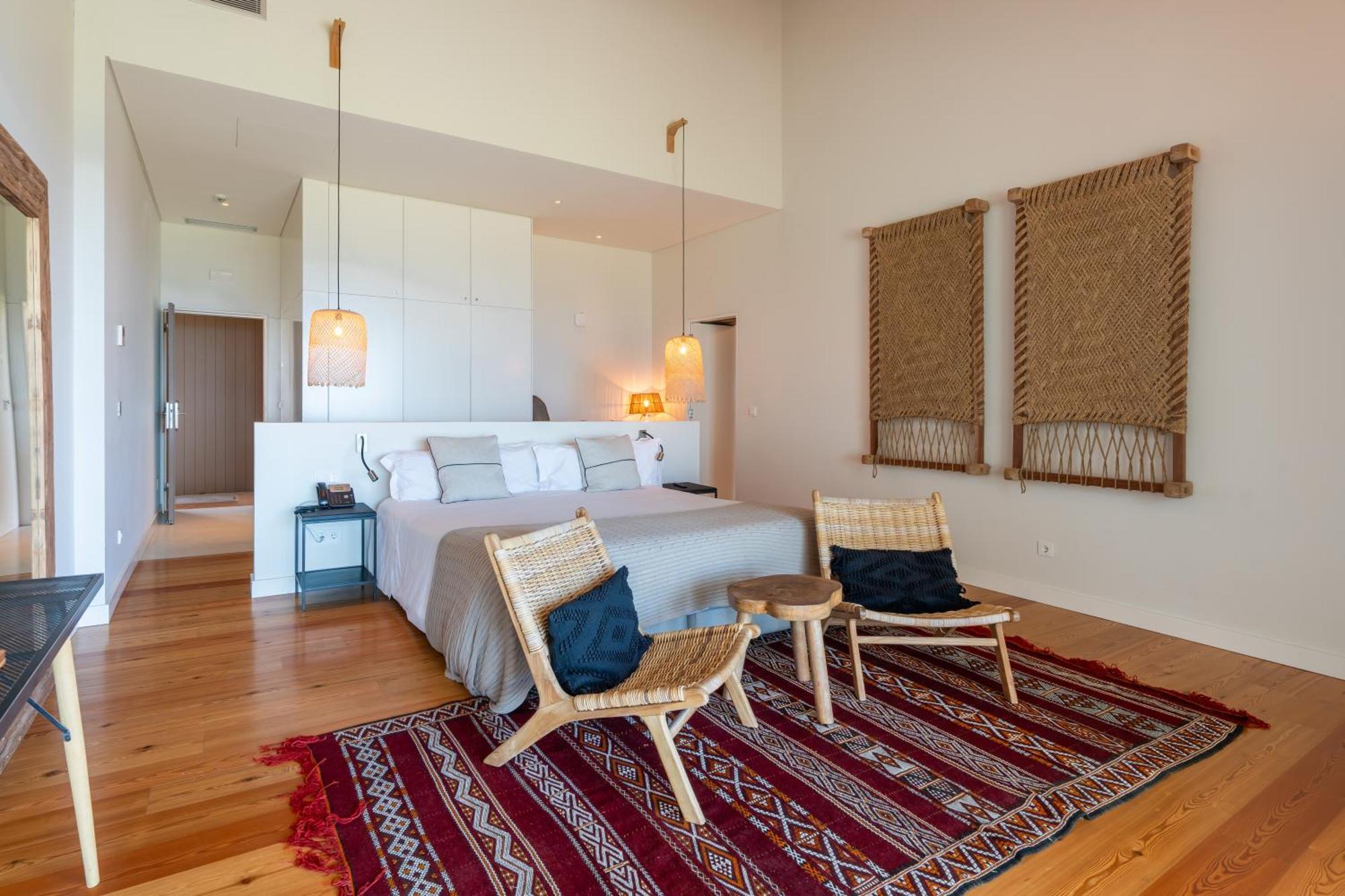 Sensi Azores Nature And Spa Ginetes Exterior photo A bedroom at the hotel